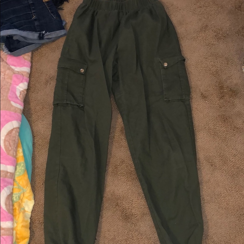 PLT Green cargo pants - Picture 2 of 4